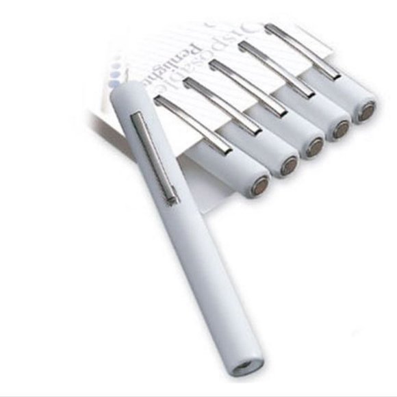 6 Pack Disposable Pen Light with Pupil Gauge, Medical Diagnostic Pens - Picture 1 of 4